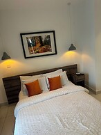 Peravi Suites at the Signature