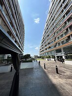Peravi Suites at the Signature