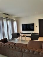Peravi Suites at the Signature