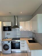 Peravi Suites at the Signature