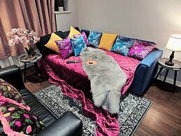 Heathrow Haven London-luxury Apartment-2nd Floor
