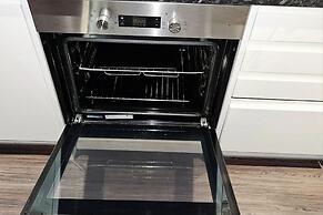 Heathrow Haven London-luxury Apartment-2nd Floor