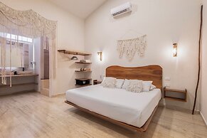 Casa Wayra Tulum - Boutique Condos