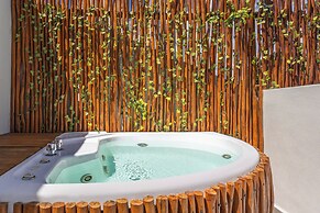 Casa Wayra Tulum - Boutique Condos