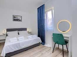 Apartments Mons