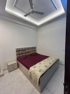 Hotel Lush by Ravindra
