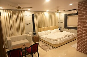Hotel SLR Grand Haven