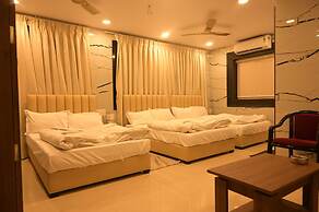 Hotel SLR Grand Haven