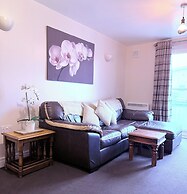 Newly Decorated Studio Apartment -city Centre- Sleeps 2