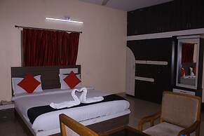 Royal Chetan Inn