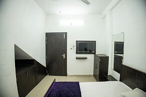 Sri Residency