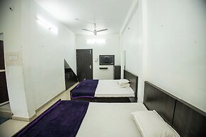 Sri Residency