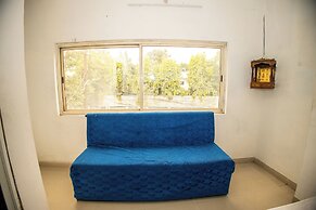 Sri Residency