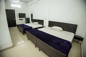 Sri Residency