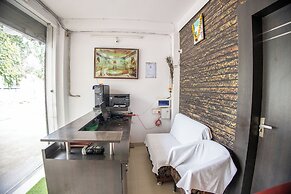 Sri Residency
