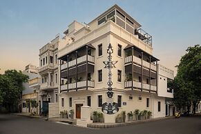 Delhi House