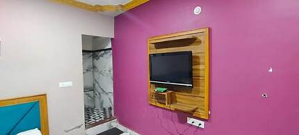 Hotel Karishma Palace Badnawar