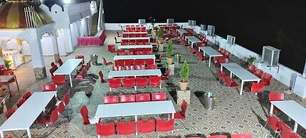 Hotel Karishma Palace Badnawar