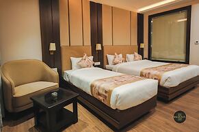 Hotel Raghukul Grand