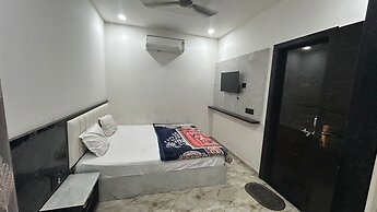 R.K Hotel & Restaurant