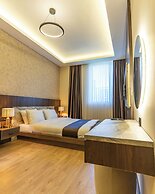 ROSSA MARIN HOTEL