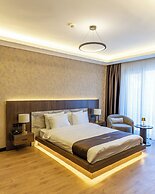 ROSSA MARIN HOTEL