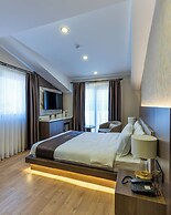 ROSSA MARIN HOTEL