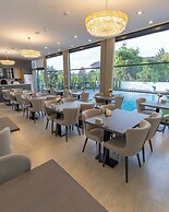 ROSSA MARIN HOTEL
