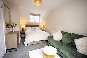 Rose Cottage - 2 Bedroom Cottage - Penally