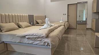 Shree Vallabh Resort