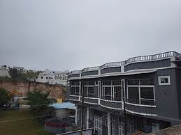 Shree Vallabh Resort