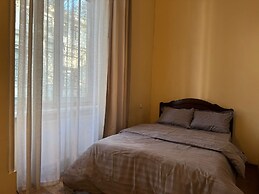 Lucky Hostel