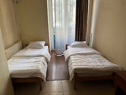 Lucky Hostel