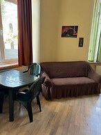 Lucky Hostel