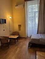 Lucky Hostel
