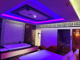 Lan Que Phuong Hotel