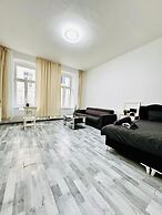 Beautiful Studio Apt Near Rathausplatz