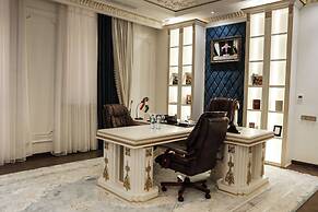Kangurt Grand Hotel