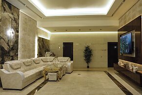 Kangurt Grand Hotel