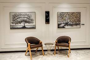 Kangurt Grand Hotel