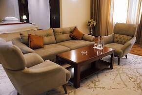 Kangurt Grand Hotel