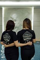 Kangurt Grand Hotel