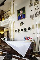Kangurt Grand Hotel