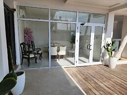 Kaylee Boutique Beach Resort - Kokrobite