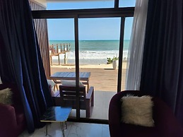 Kaylee Boutique Beach Resort - Kokrobite