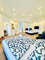 Comfortable 3BR Stay Kaufpark Area