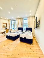 Comfortable 3BR Stay Kaufpark Area
