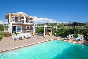 Villa Casa Di Billy in Chalikounas