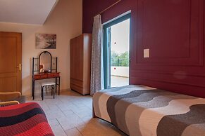 Villa Chloe With Private Pool