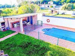 Chalet con Piscina Privada Vallada